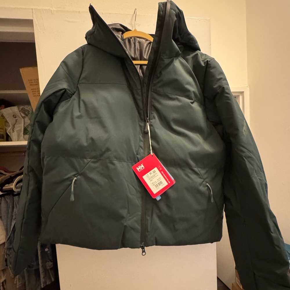 Helly Hansen Nora Short Puffy Ski Jacket